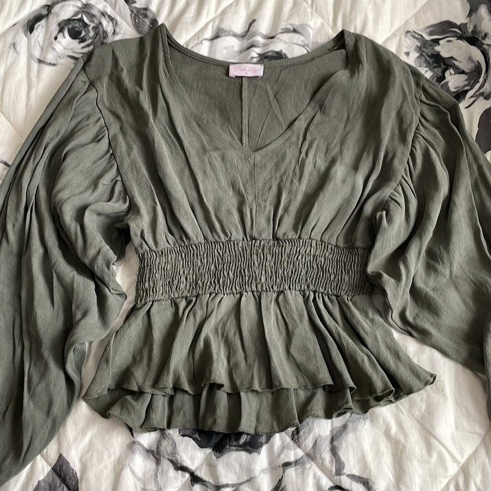 Pink Lily Green Blouse